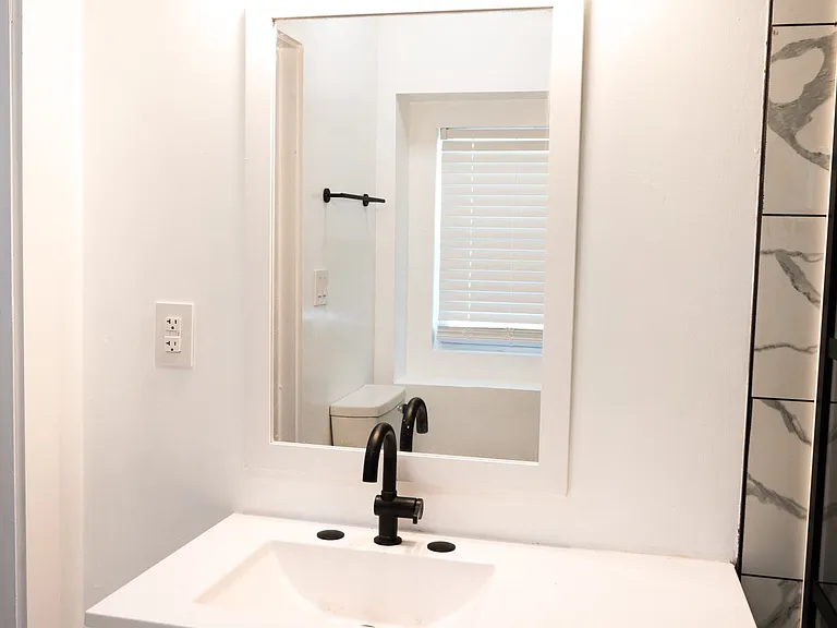 923 Annapolis Rd — Photo 4