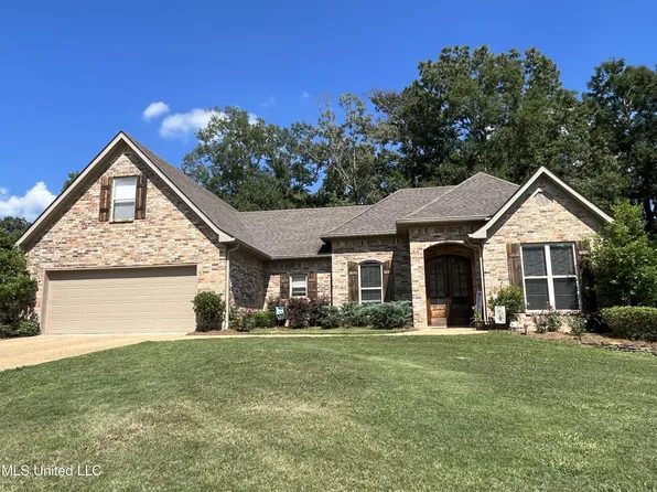 112 Butler Creek Dr, Florence, MS 39073