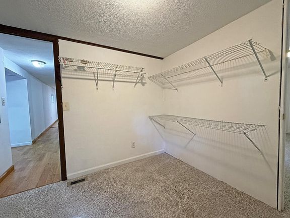 23rd image of 1227 Mount Carmel Dr