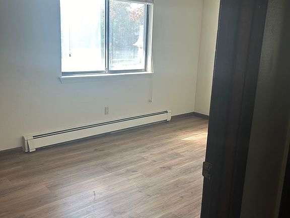5th image of 3455 E Court St #8