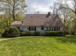 164 N Hampton Dr, White Plains, NY 10603
