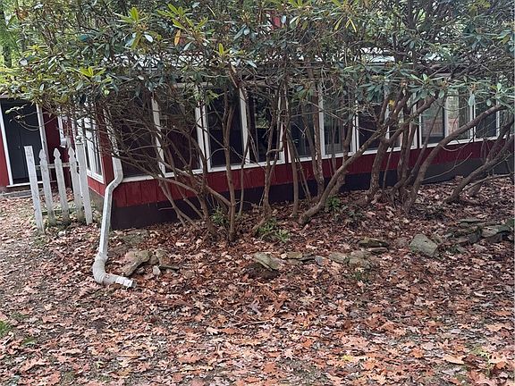 3rd image of 117 Chestnut Ridge Rd