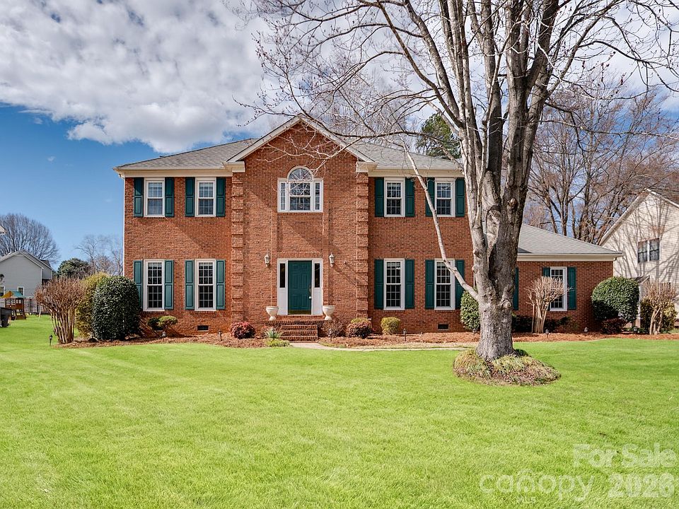 1st image of 2775 Lamplighter Dr