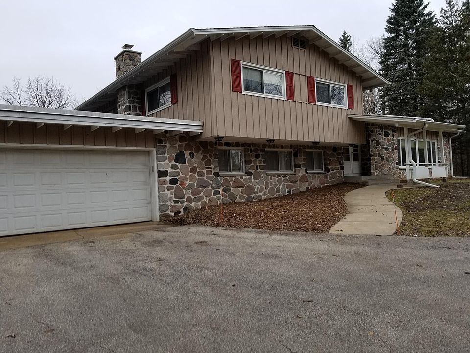 1st image of 2365 Hillsdale Dr E