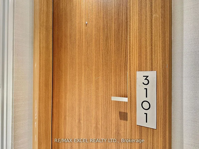 15 Queens Quay E #3101 — Photo 4