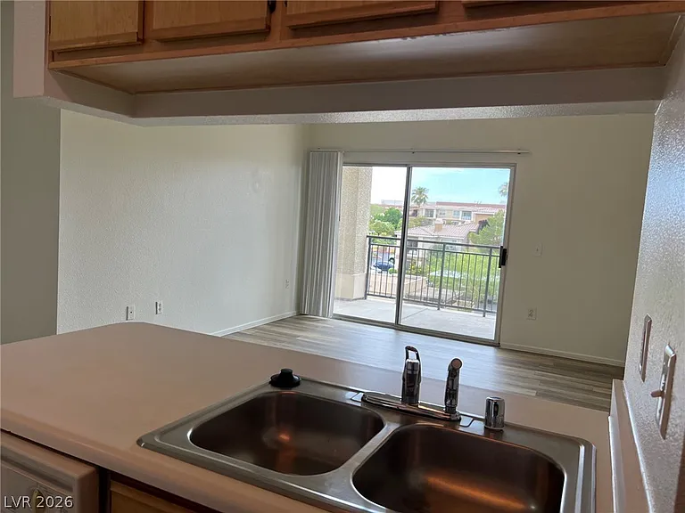 2900 Sunridge Heights Pkwy #935 — Photo 5