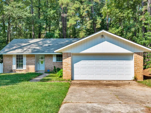 506 Whispering Pine Cir, Haughton, LA 71037