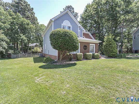 3rd image of 4701 Cedar Branch Ct