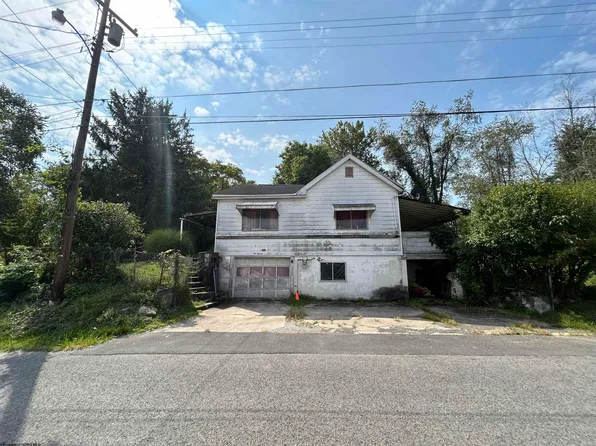 216 Holbert Ave, Fairmont, WV 26554