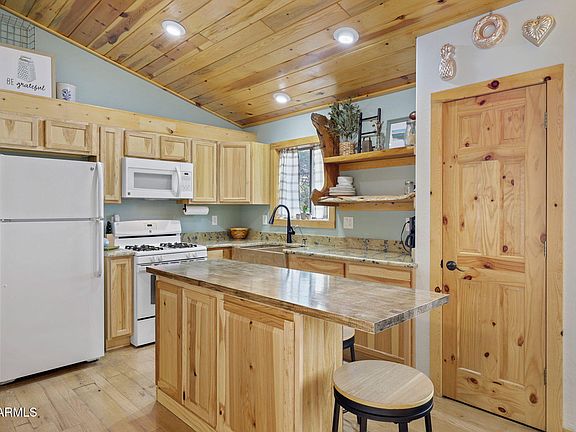 2nd image of 4476 S Indian Trail