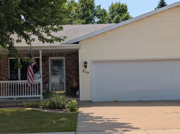 219 Parkside Ct, Kimberly, WI 54136