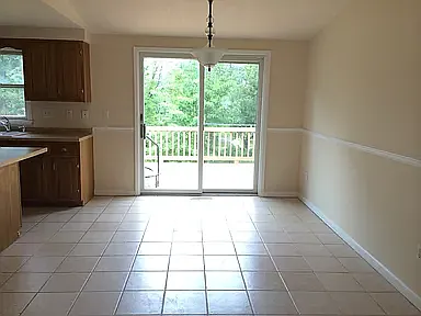 6090 Spires Dr — Photo 6