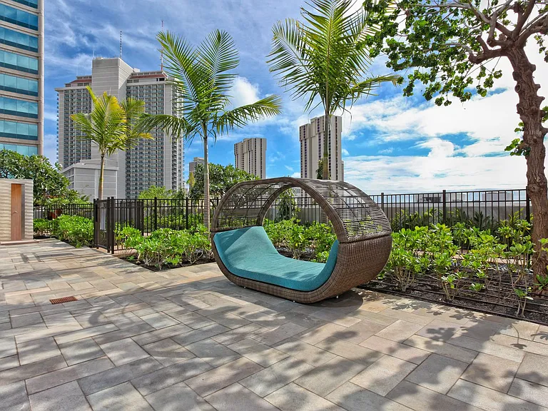 1555 Kapiolani Blvd #1915 — Photo 22