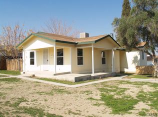 400 D St, Taft, CA 93268