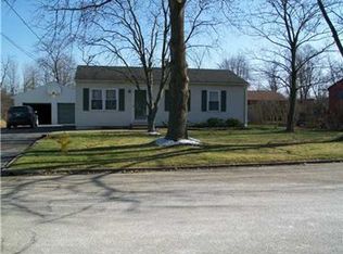 965 Dalton Ave, Hermitage, PA 16148