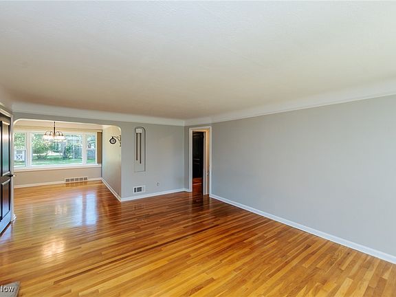 2nd image of 16691 Craigmere Dr