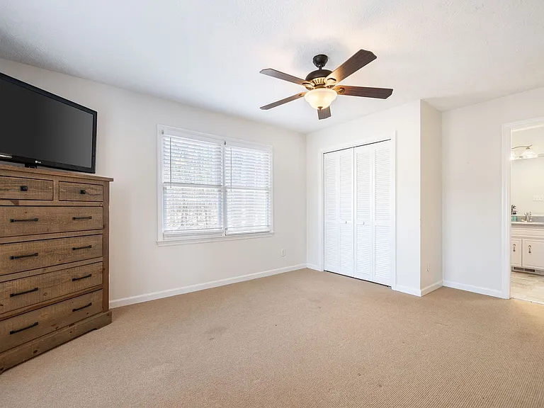 108 Horseshoe Cir — Photo 20