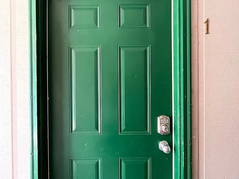 426 S Grant St — Photo 6