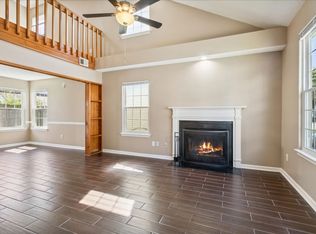 192 Lees Mill Dr, Newport News, VA 23608