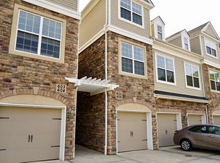 606 Lopez Ln #1606, Morris Plains, NJ 07950