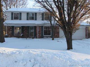21115 Potomac St, Southfield, MI 48076