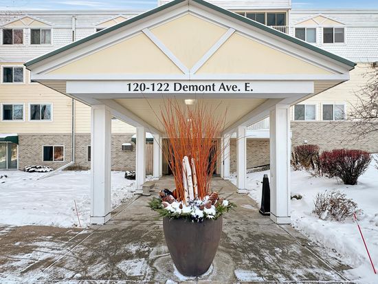 122 Demont Ave E APT 358, Little Canada, MN 55117