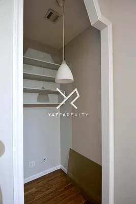 Rented by Yaffa Realty LLC | media 17