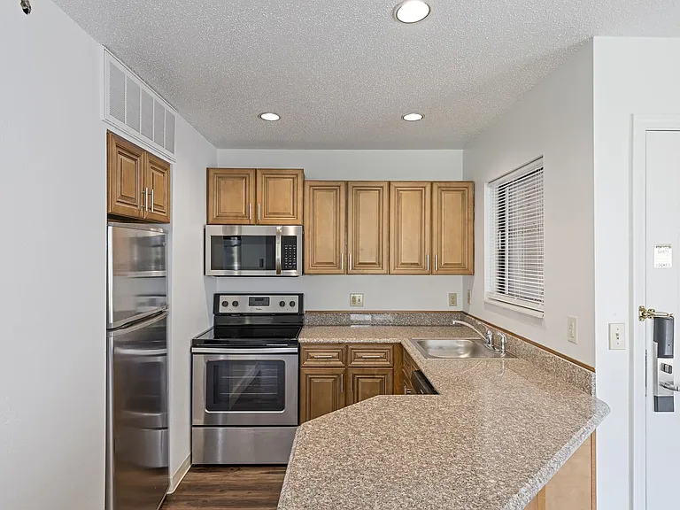 Kilgore Apartments (ANR Kalamazoo LDHA, LLC) — Photo 4