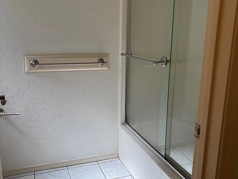 114 E Constellation Dr — Photo 10