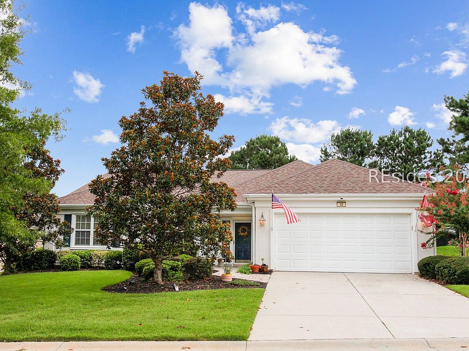 1st image of 10 Saltus Ct