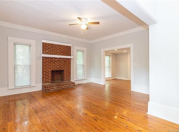 3rd image of 201 Fulton St #10