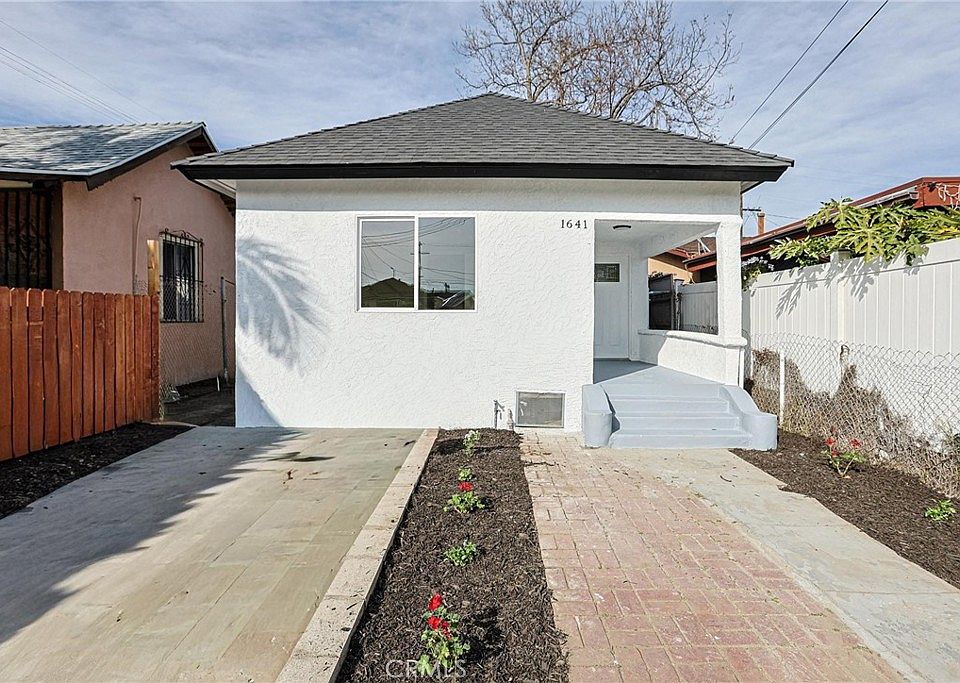 1st image of 1641 E 50th Pl