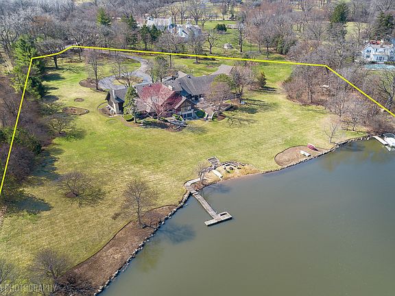 4th image of 82 Hawley Woods Rd