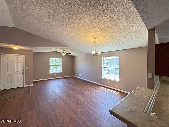 5th image of 2841 Wonder Rock Pl