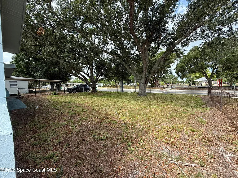 420 N Fiske Blvd — Photo 30
