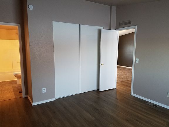 Bedroom #1 (Master)