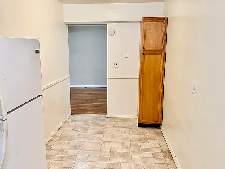 69 Croton Ave #3J — Photo 10