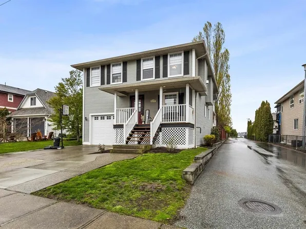 34795 1st Ave, Abbotsford, BC V2S 8C2