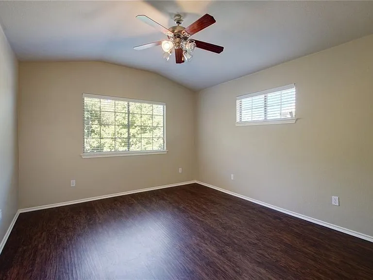 1310 W Parmer Ln #24B — Photo 20