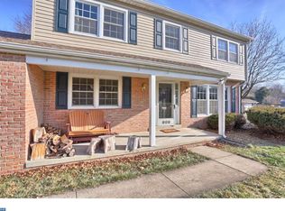 909 Snyder Rd, Reading, PA 19609