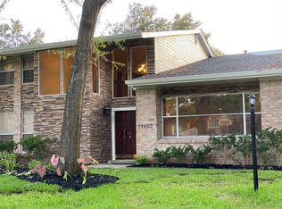 19603 Dianeshire Dr, Spring, TX 77388