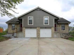 413-15 Lee Dr, Liberty, MO 64068
