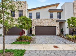 8055 NW 104th Ct, Doral, FL 33178