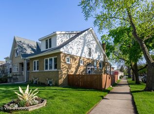 5868 N Manton Ave, Chicago, IL 60646