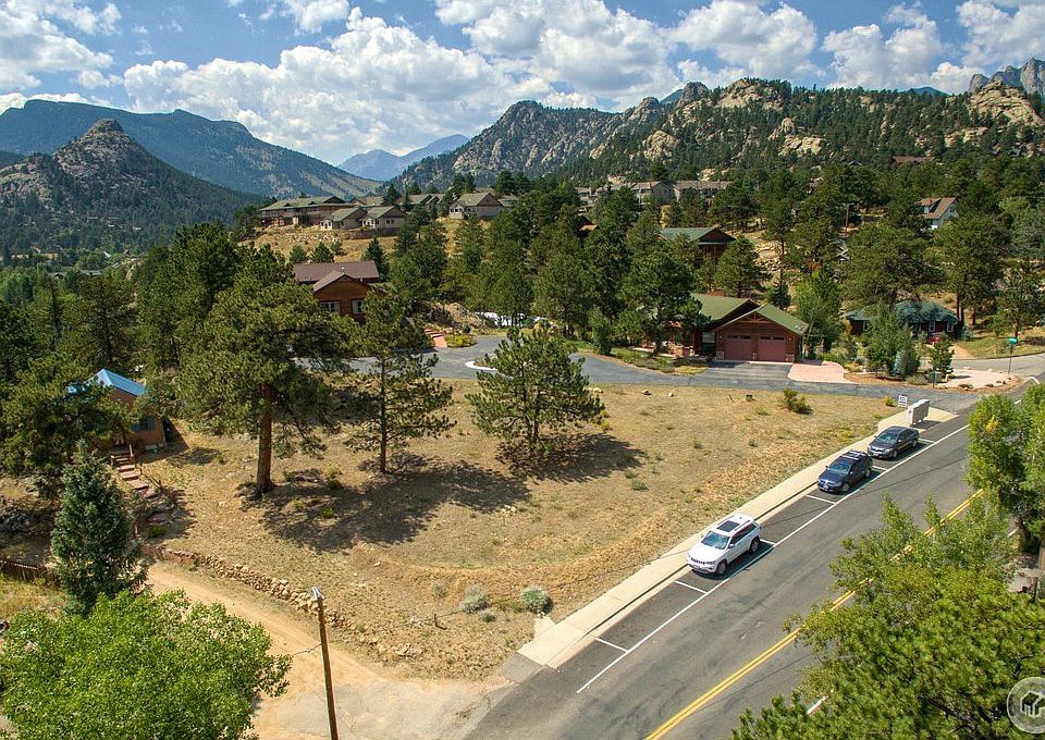 1st image of Big Horn Dr