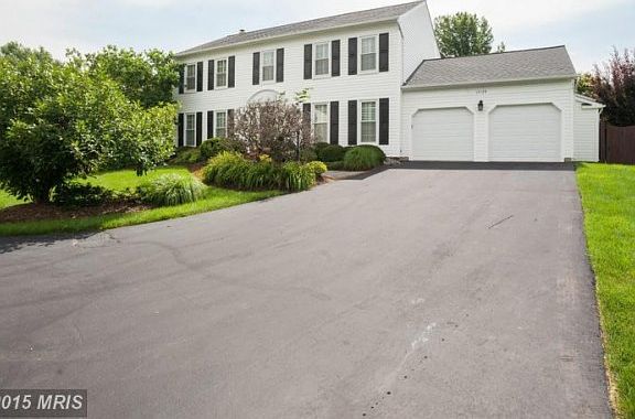 2nd image of 13128 Bradley Farm Dr