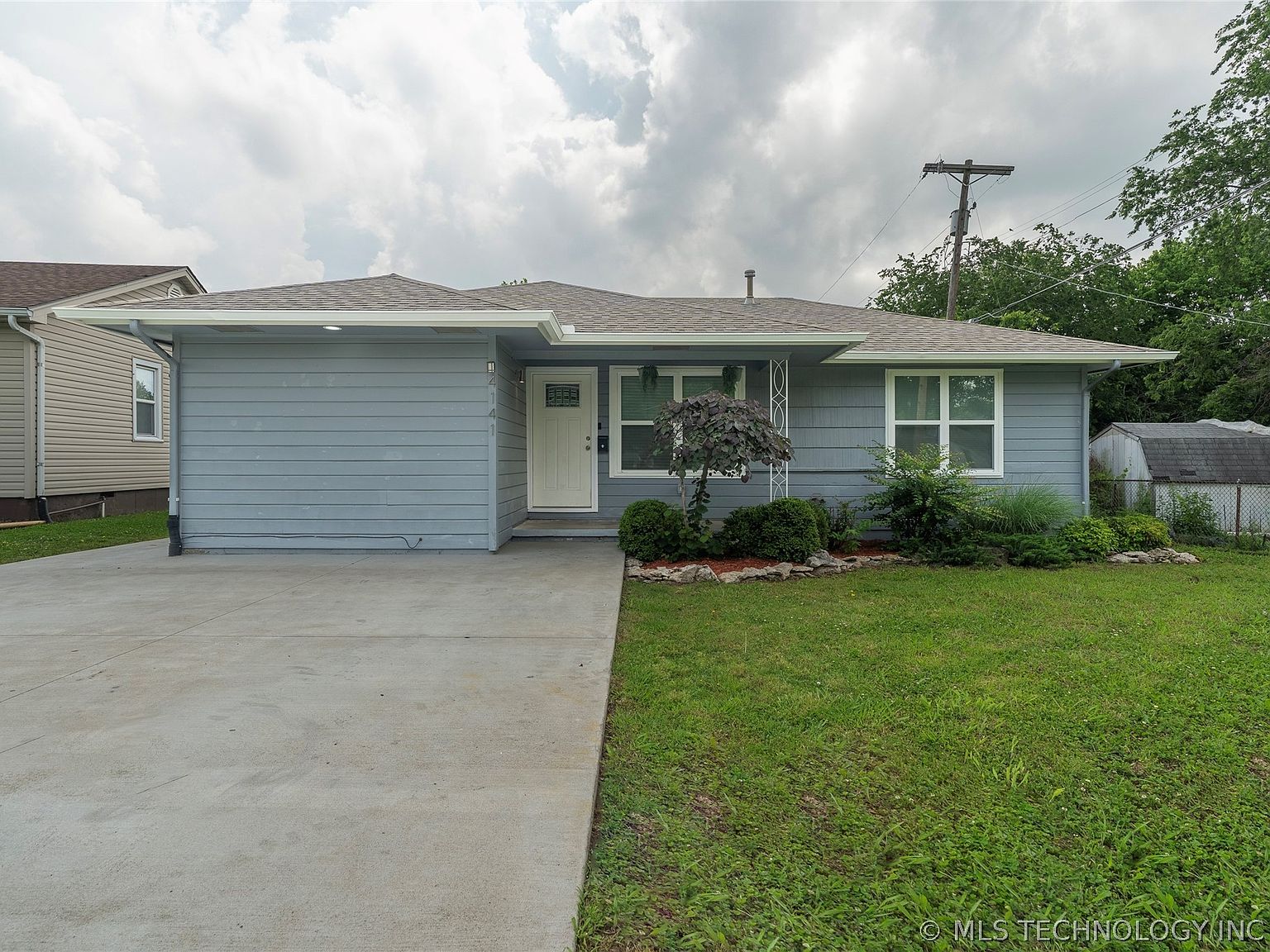 4141 S 39th West Ave, Tulsa, OK 74107 | Zillow