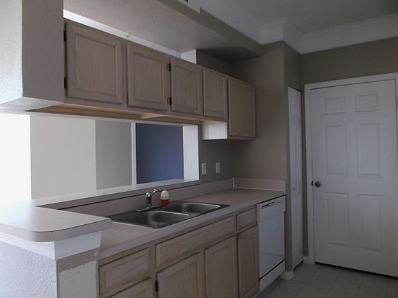 4th image of 11540 Villa Grand APT 1217