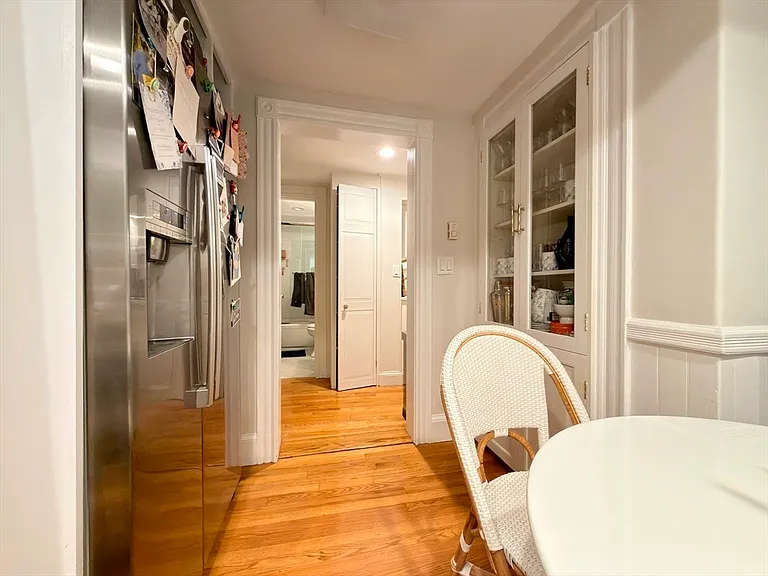 41 Pinckney St #B — Photo 7