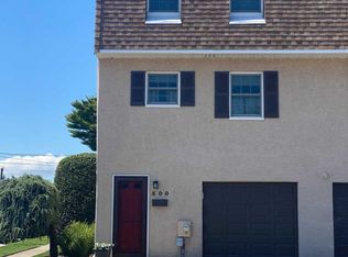 500 Maple St, Conshohocken, PA 19428